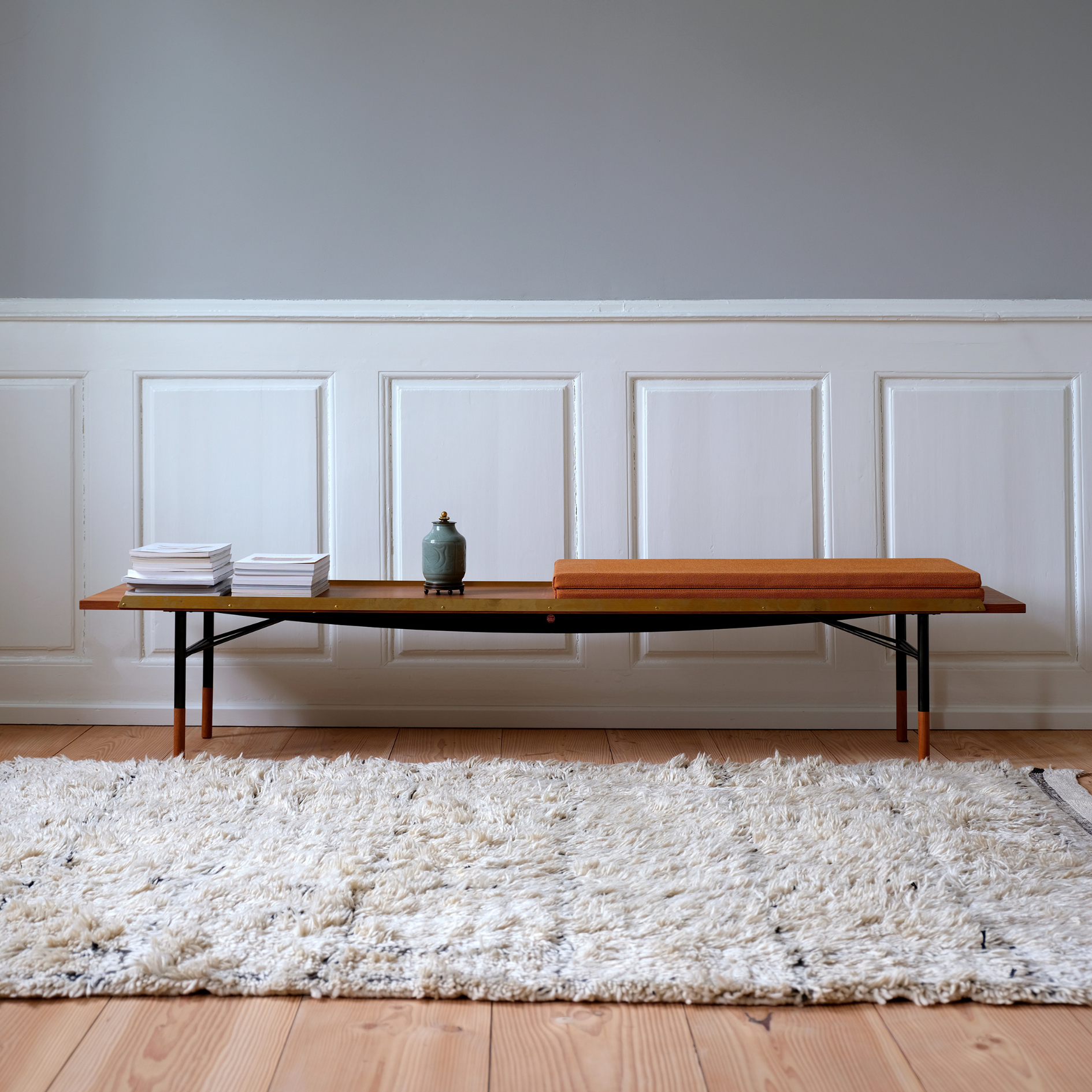 The Table Bench